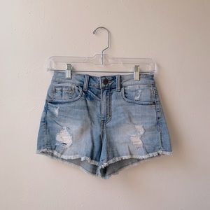 💙•Host Pick•💙 Sun&Shadow High Rise Denim Shorts